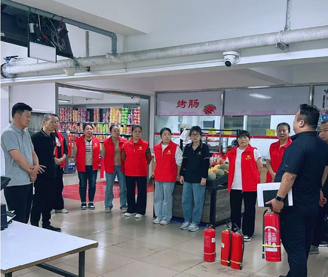 图为消防安全培训现场 - 副本.png